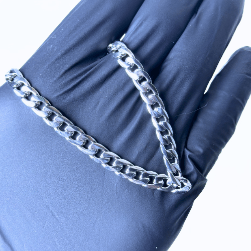 Bold Silver Bracelet For Boys & Girls